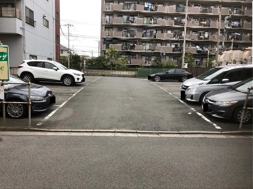 江戸川区南葛西１丁目　月極駐車場